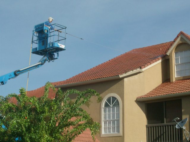 Roof Cleaning Commercial Orlando